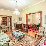 Nicolas Apartment