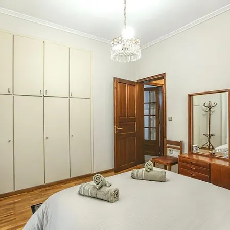 Nicolas Apartment *